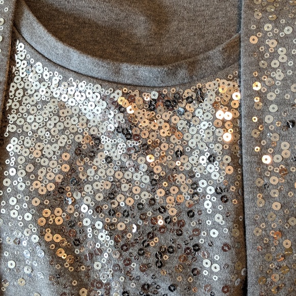 Long sleeved grey sequin tunic set - Picture 2 of 5